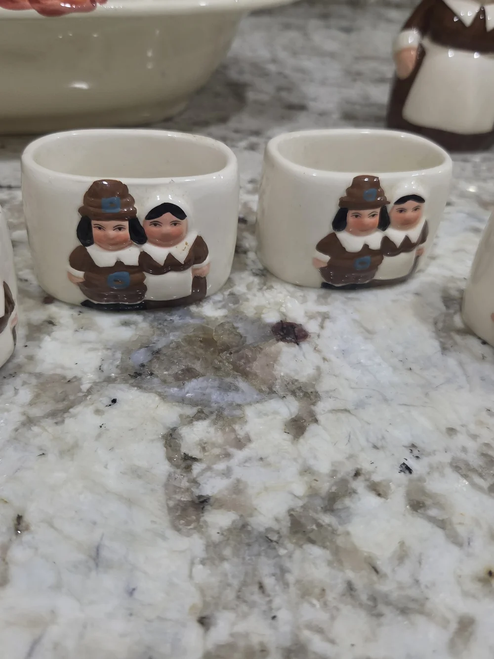 Publix cream ceramic